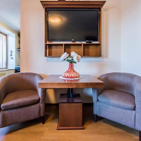 Two-Room Apartments On Maidan Nezavisimosti Kiev Extérieur photo